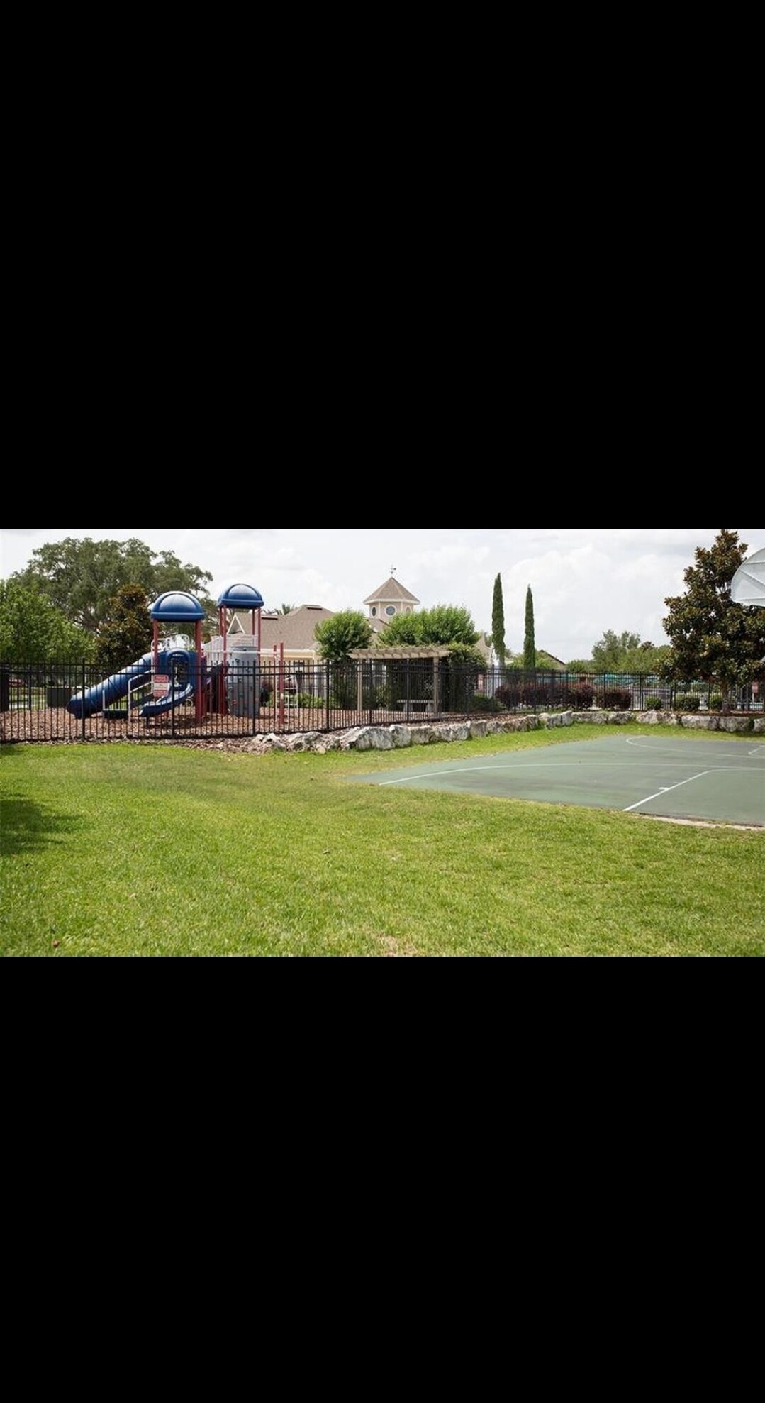 Longleaf clubhouse with pool, gym, party room, playground, basket ball court, 2 tennis courts - 8184 SW 73rd Ln
