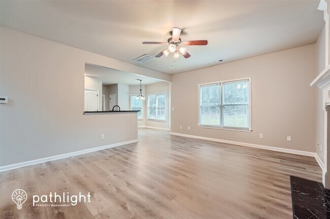 Building Photo - 104 Manous Drive