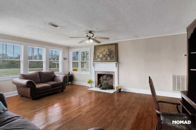 Building Photo - Charming 2BR House in Cordele