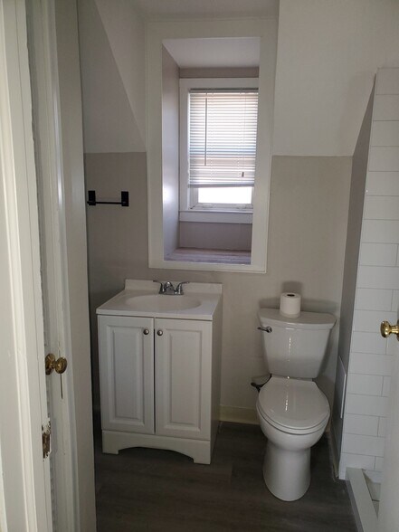 Renovated bathroom - 163 Whitman Ave