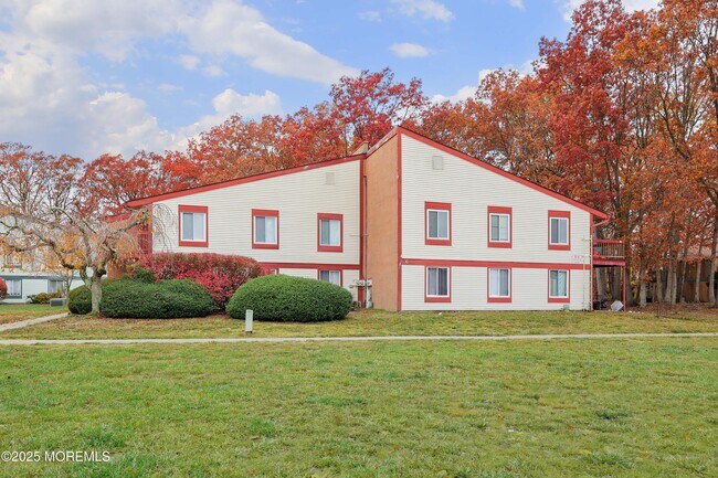 Building Photo - 89 Northrup Dr