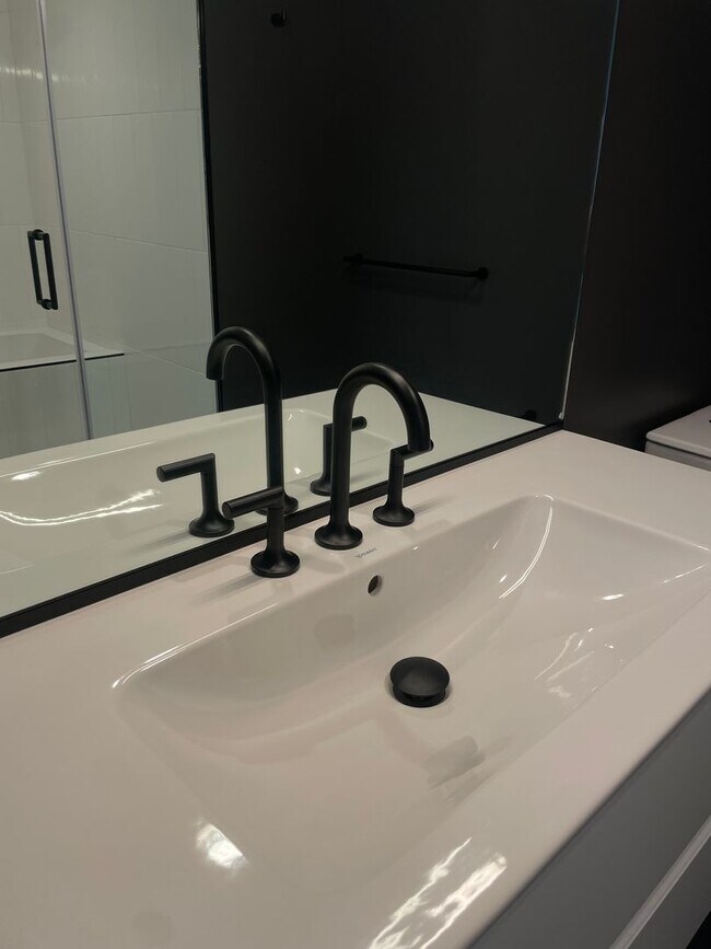 Building Photo - 960 Market St