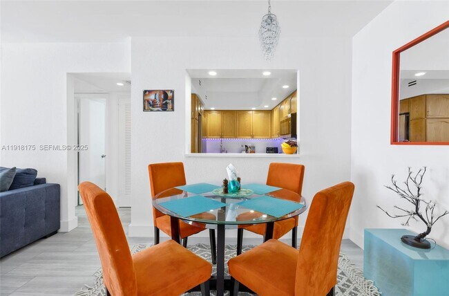 Building Photo - 5600 Collins Ave