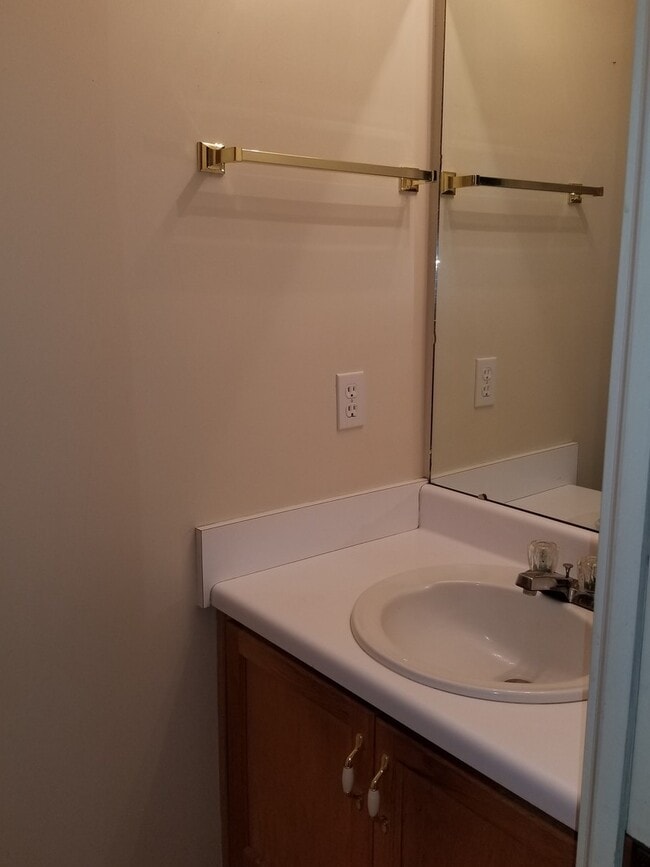 Building Photo - Achey Drive Townhomes, Enterprise, AL