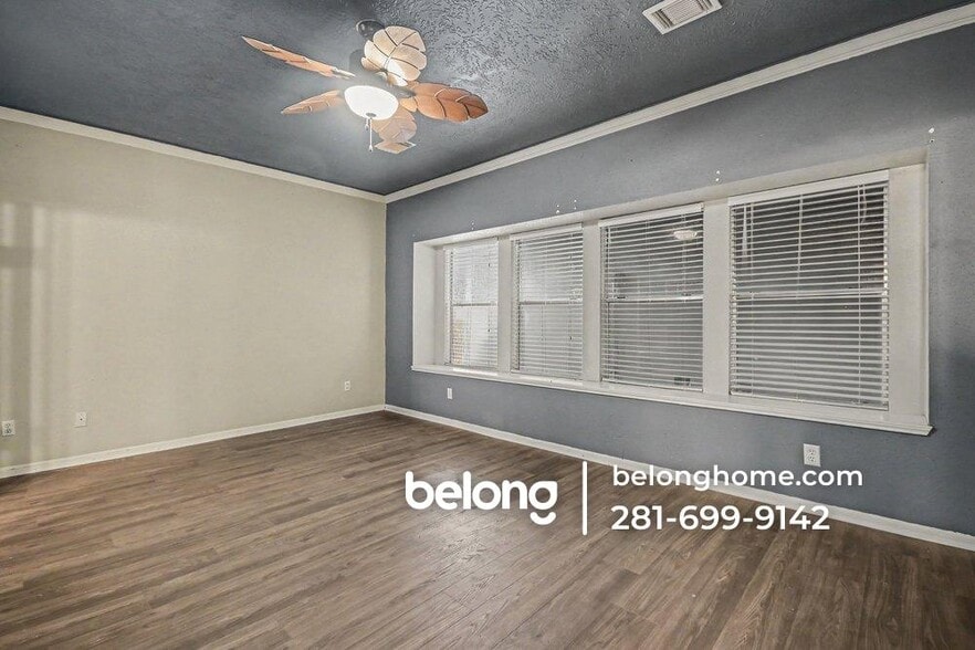 Building Photo - 431 N Hampton Ct