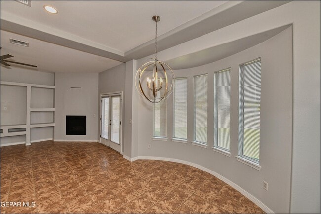 Building Photo - 11651 Dos Palmas Dr