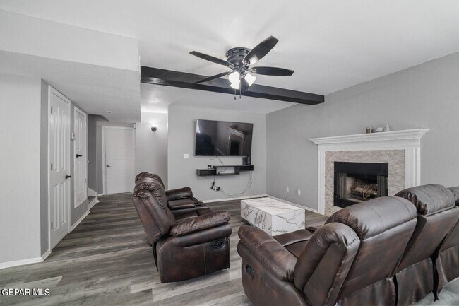 Building Photo - 3329 Tierra Yvette Ln
