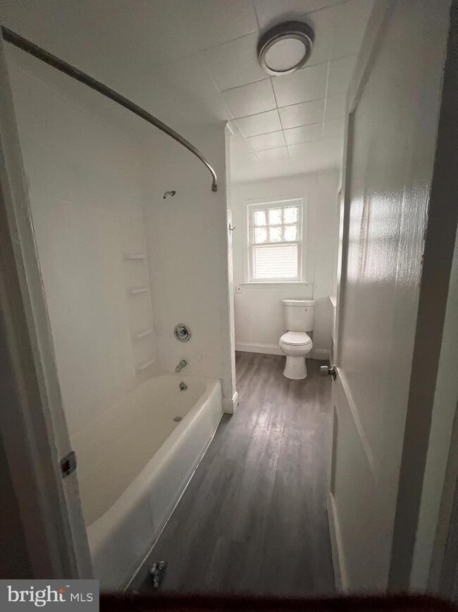 Building Photo - 41 Lafayette Ave