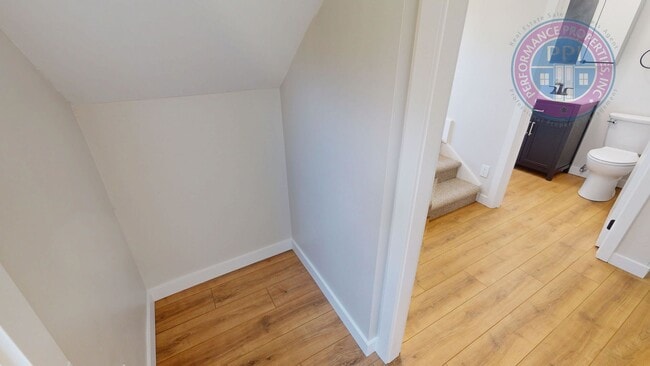 Building Photo - Portland's Sought After University Park!!!  Luxury Classic Ranch Style Home, Completely Renovated...