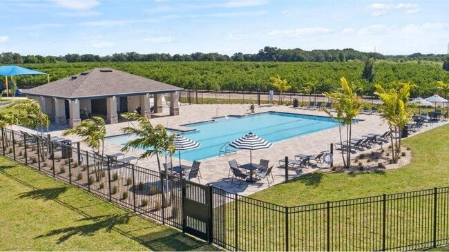 Building Photo - 2122 Chris Dr