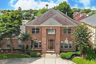 Building Photo - 14203 Cloud Cliff Ln