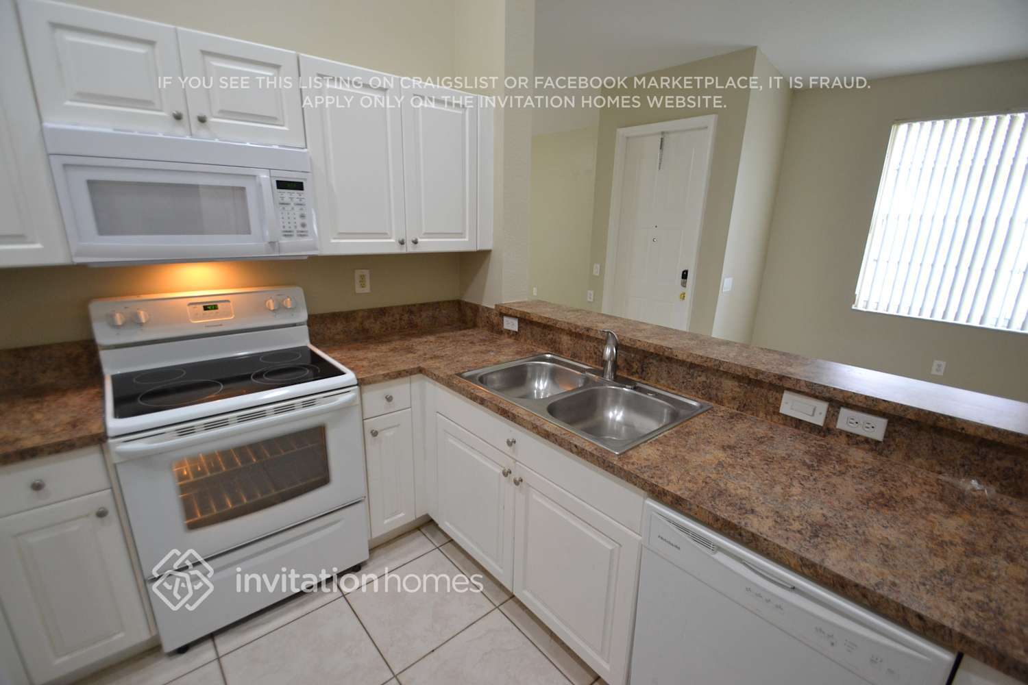 Building Photo - 18781 SW 25th Ct