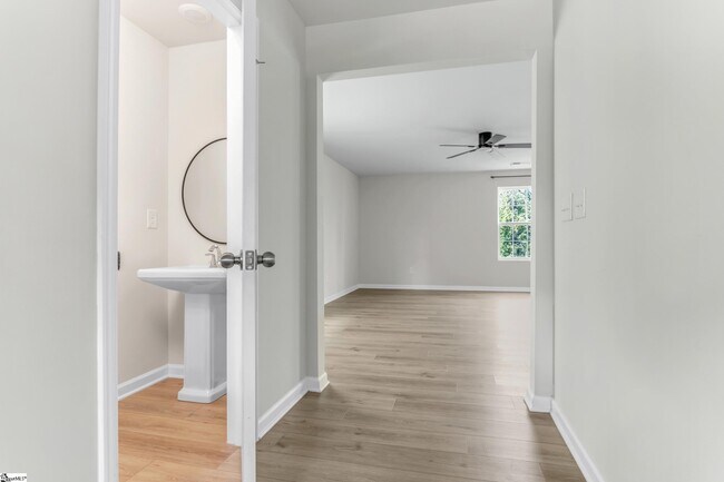 Building Photo - 1411 Penrith Ct