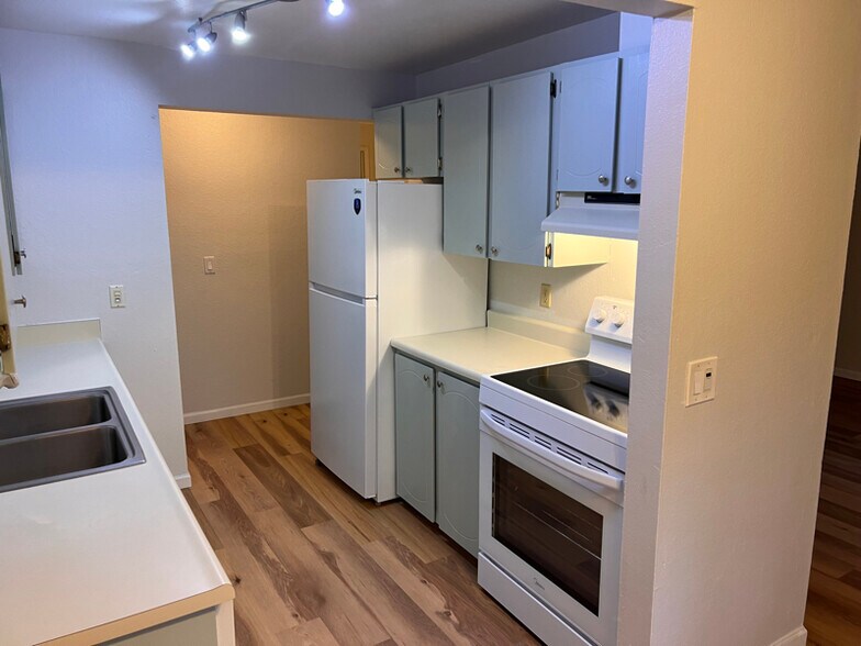 Building Photo - 5506 220th St SW