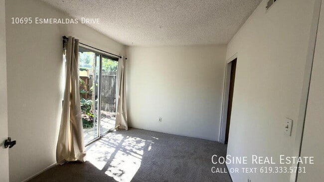 Building Photo - 10695 Esmeraldas Dr