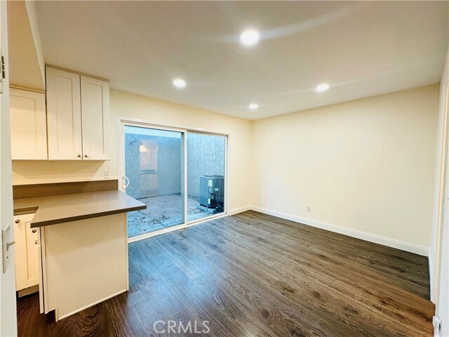 Building Photo - 2061 W Redlands Blvd