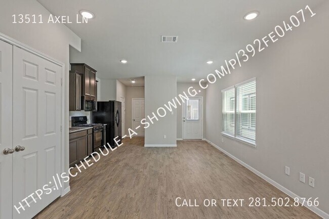 Building Photo - 13511 Axel Ln