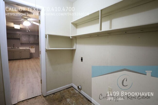 Building Photo - 1409 Brookhaven-