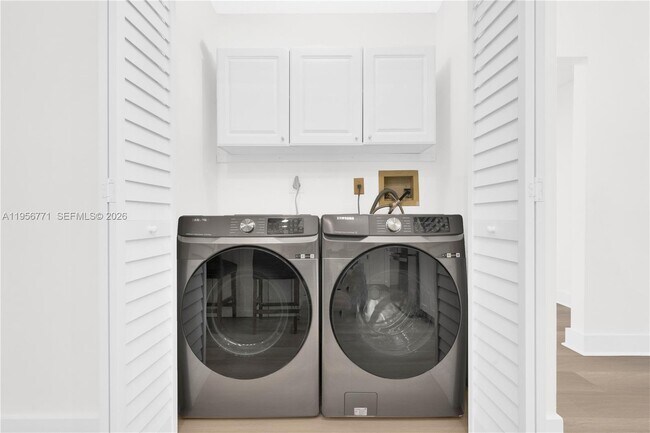 Building Photo - 10048 SW 222nd St