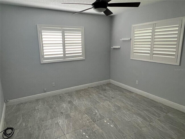 Building Photo - 208 N Glen Ave