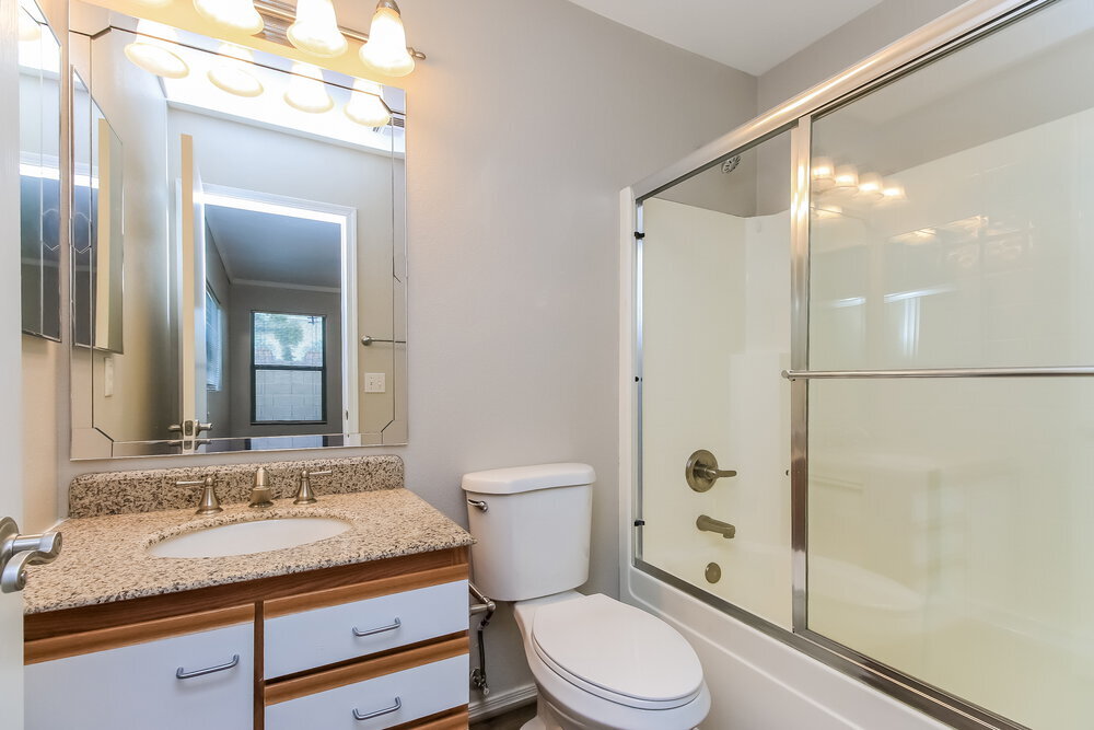 Building Photo - 11218 E Quarry Ave