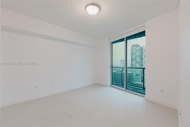 Building Photo - 185 SW 7th St