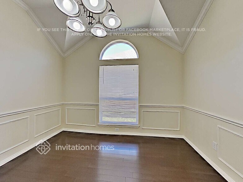 Building Photo - 3724 Queenswood Ct