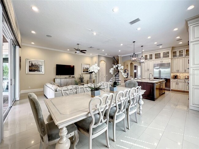 Building Photo - 760 Golden Bear Dr