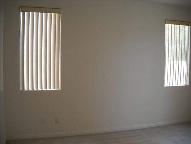 Building Photo - Fabulous Single Story in Peccole Ranch Gated Community!