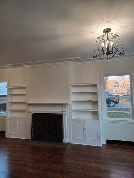 Building Photo - 149 E 700 S