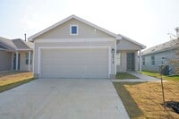 Building Photo - Gorgeous like-new home Available for Rent in Converse! Realtor Commission: $500