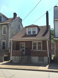 Building Photo - 1008 Evergreen Ave