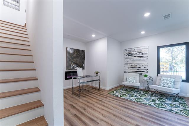 Building Photo - 1920 Caddo St