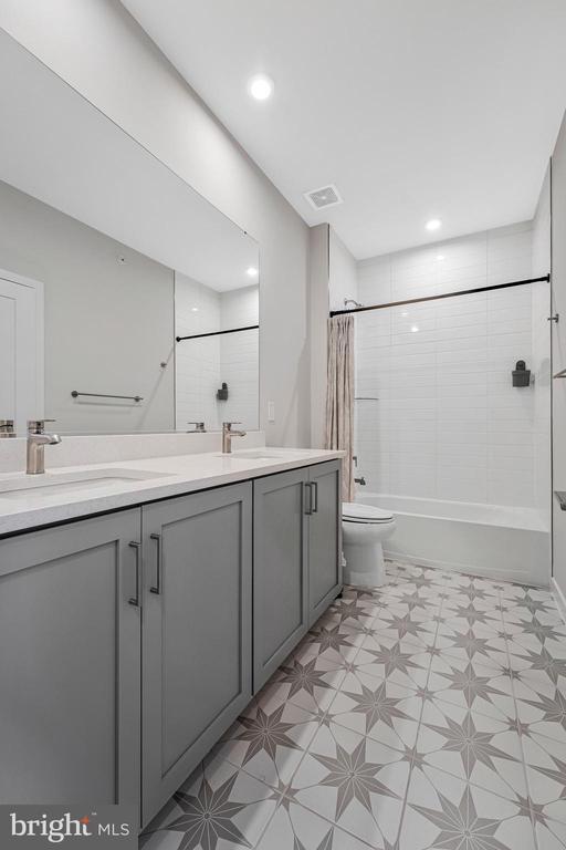 Building Photo - 43474 Danville Ter