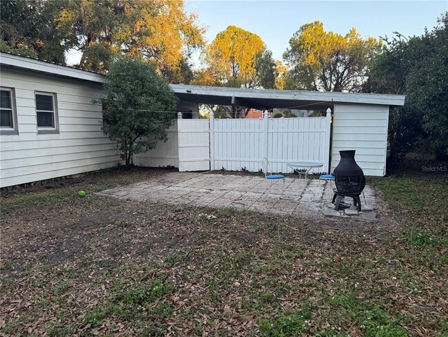 Building Photo - 2428 E Pershing Ave