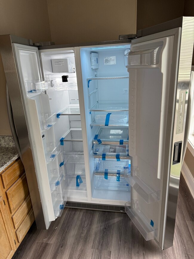 Building Photo - 101 Walnut St