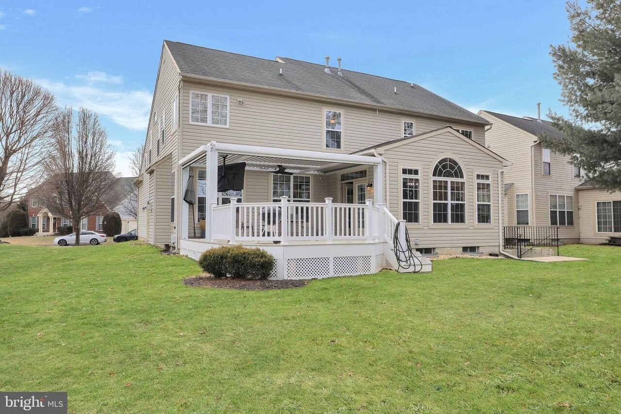 Building Photo - 13110 Ogles Hope Dr