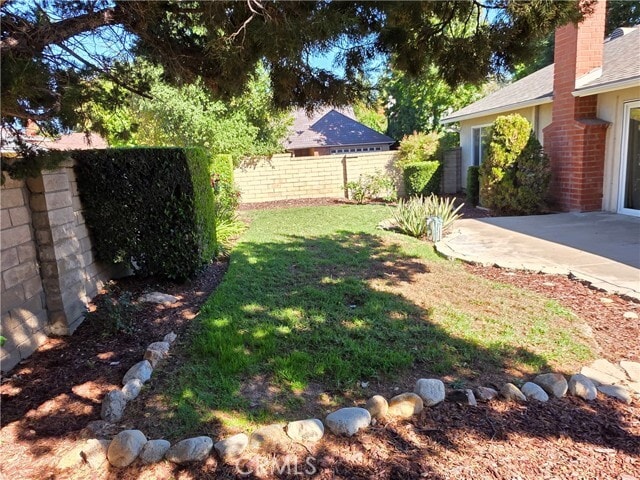 Building Photo - 23401 Vía Elisandra