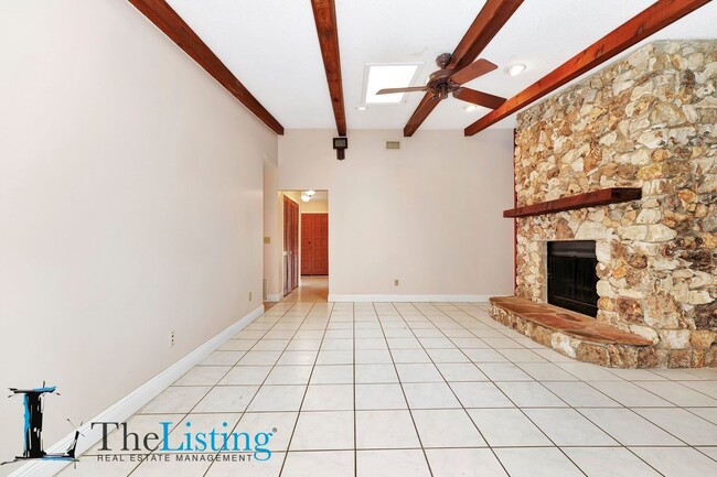 Building Photo - 1108 Marcus Ct