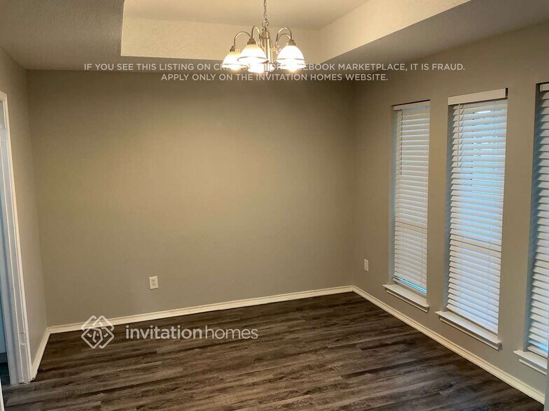 Building Photo - 7510 Estates Way