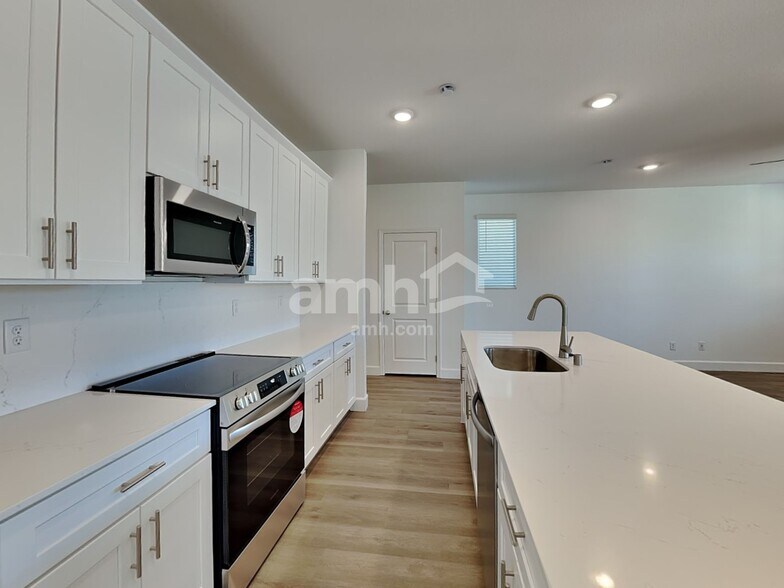 Building Photo - 9236 River Owl Ct