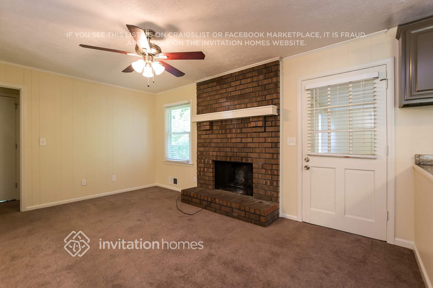 Building Photo - 4656 E Glen Ridge Cir
