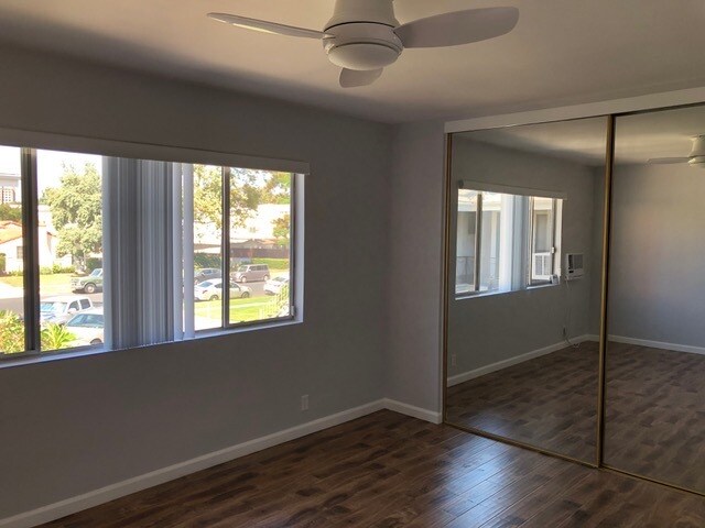 Master Bedroom - 11130 Huston St