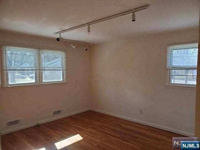 Building Photo - 27 Ridge Rd