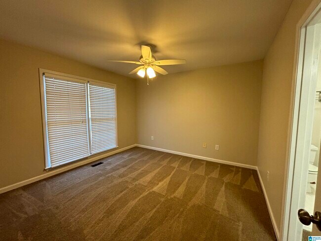 Building Photo - 241 Meadow Croft Cir