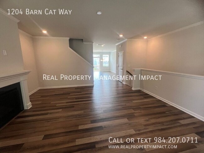 Building Photo - 1204 Barn Cat Way