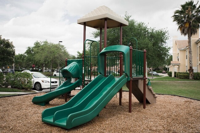 Building Photo - 160 SW Peacock Blvd