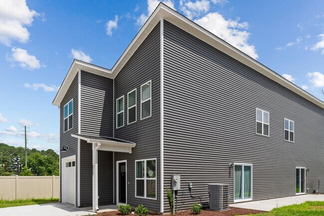 Building Photo - 506 Watauga Ave