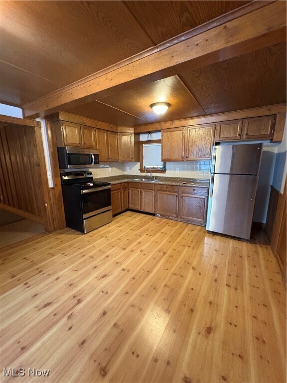 Building Photo - 6743 Hathaway Rd