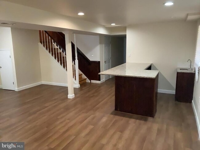 Building Photo - 6920 Groveton Dr